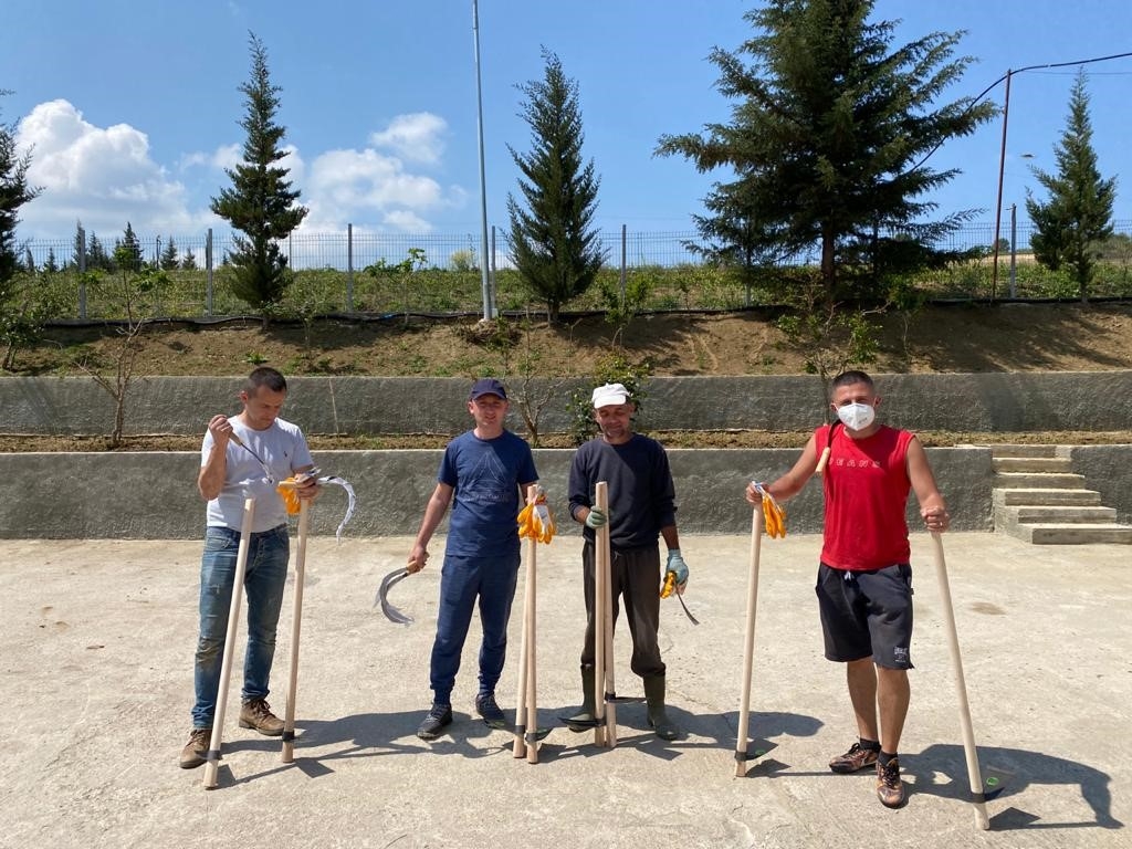 CNVP Albania supports MAPs farmers in Petrela, Tirana during the lockdown