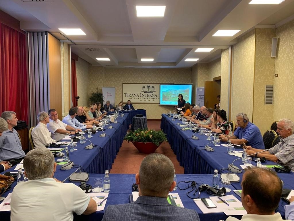 Innovative Partnerships for Sustainable Forest Management