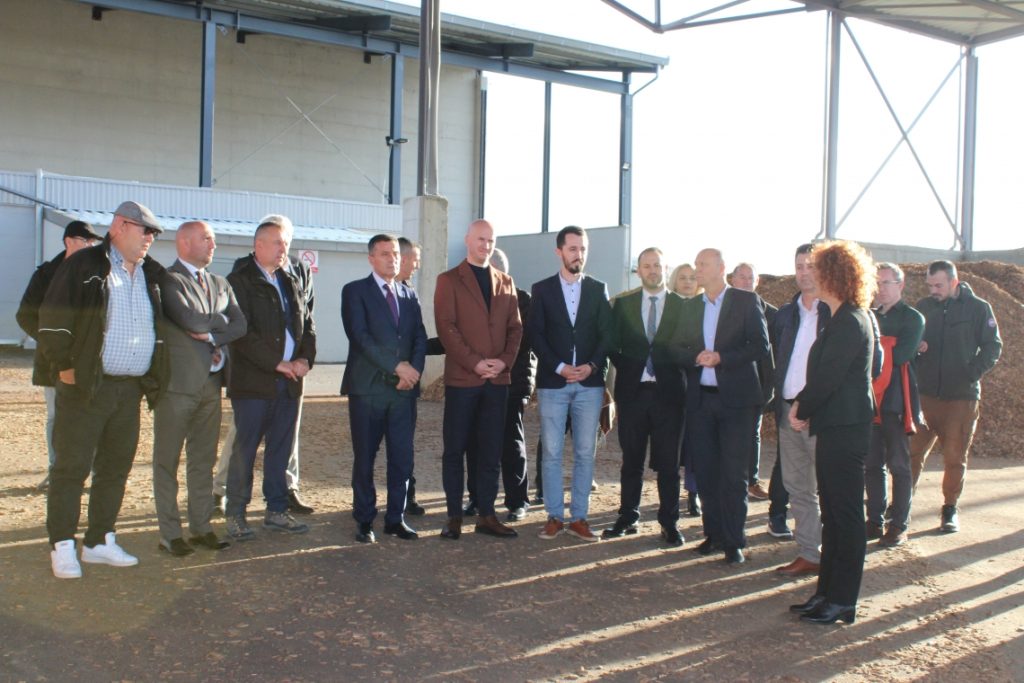 Discussions with municipalities on opportunities for investments on heating systems based on biomass